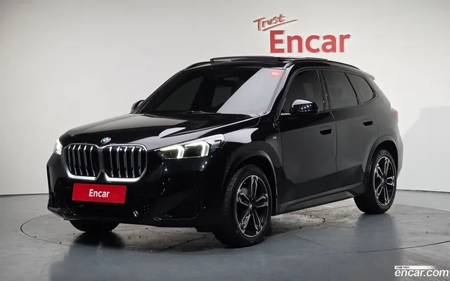 BMW X1 (U11) sDrive 20i M — миниатюра 1