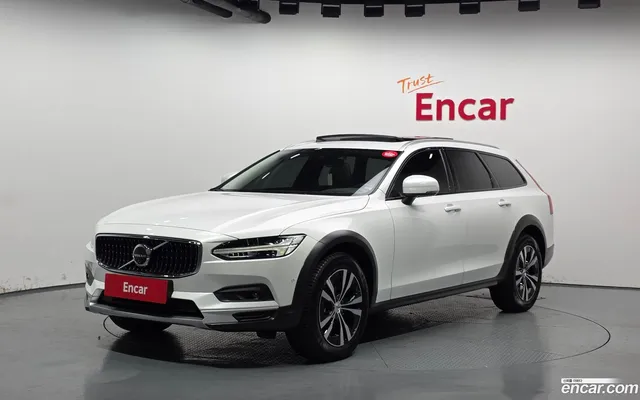 Volvo V90 B5 AWD — миниатюра 1