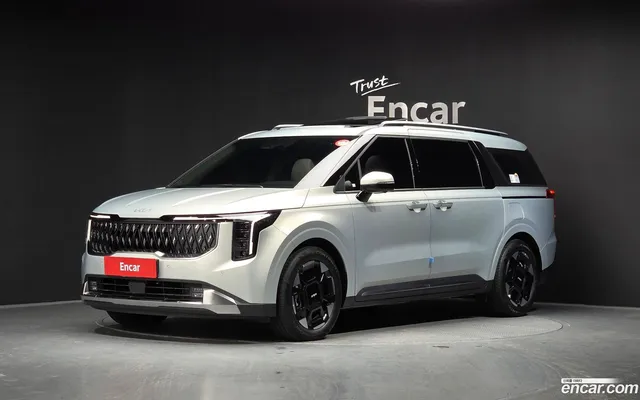 Kia Carnival 9 — миниатюра 1