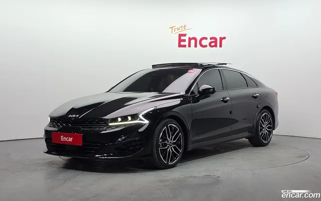 Kia K5 1.6 — миниатюра 1