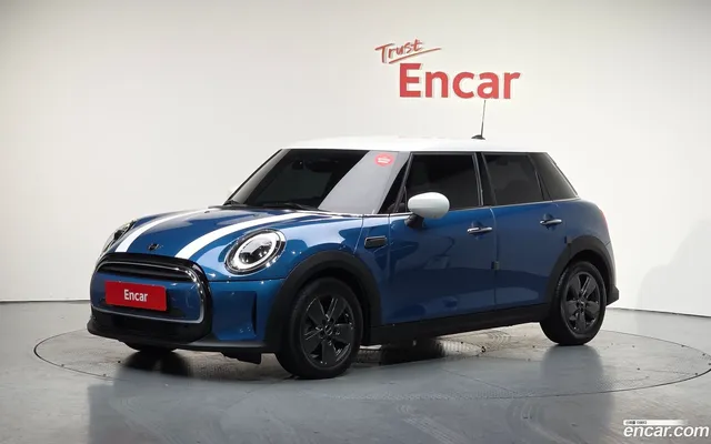 MINI Cooper 5 — миниатюра 1