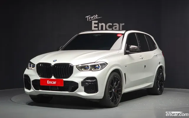 BMW X5 (G05) M50i — миниатюра 1