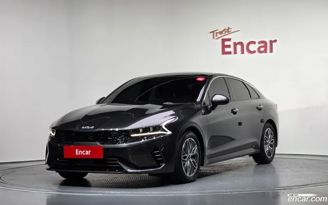 Kia K5 Hybrid — миниатюра 1