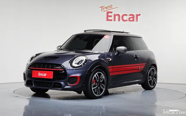 MINI Cooper S JCW GP — миниатюра 1