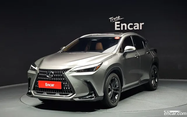 Lexus NX350h 2 — миниатюра 1