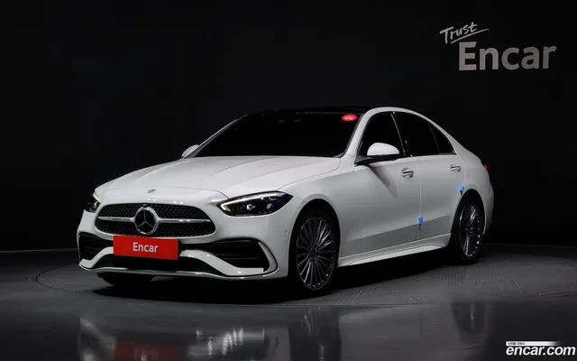 Mercedes-Benz C-Class (W206) C300 AMG Line — миниатюра 1