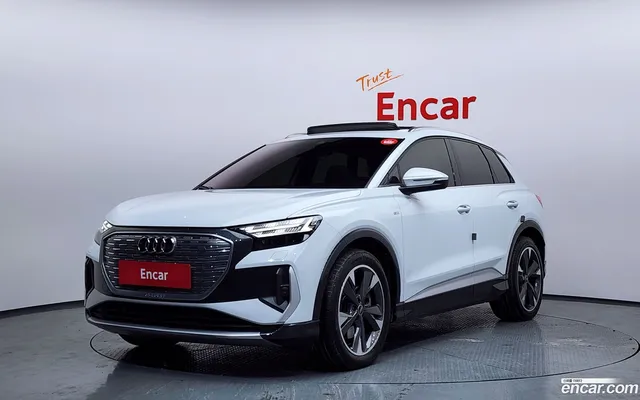 Audi Q4 e-tron (F4) 40 — миниатюра 1