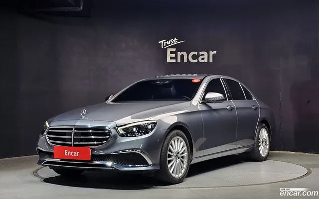 Mercedes-Benz E-Class (W213) E250 — миниатюра 1