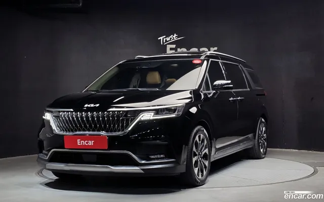 Kia Carnival 9 — миниатюра 1