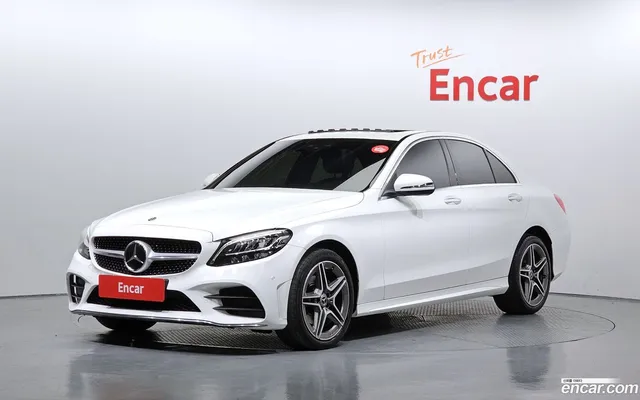 Mercedes-Benz C- W205 C200 AMG Line — миниатюра 1