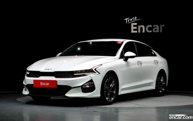 Kia K5 1.6 — миниатюра 1