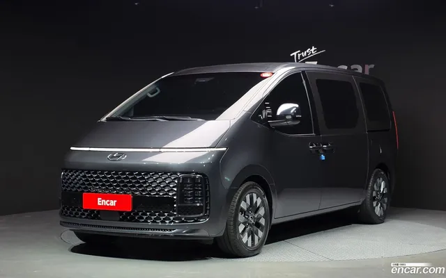 Hyundai Staria L3.5 9 — миниатюра 1