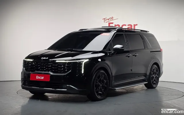 Kia Carnival 7 — миниатюра 1