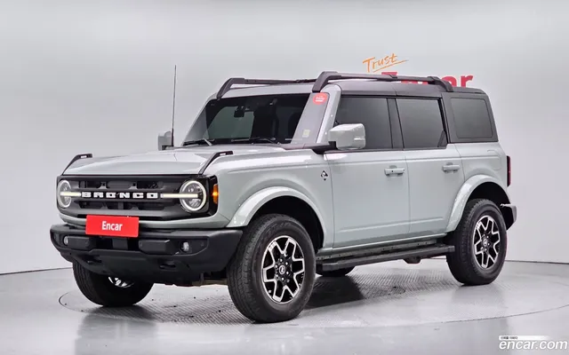 Ford 6 2.7 — миниатюра 1