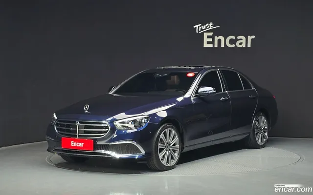 Mercedes-Benz E-Class (W213) E350 4MATIC — миниатюра 1