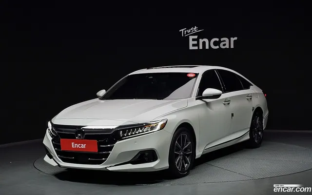 Honda Accord 1.5 — миниатюра 1