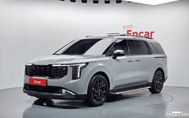 Kia Carnival HEV 9 — миниатюра 1