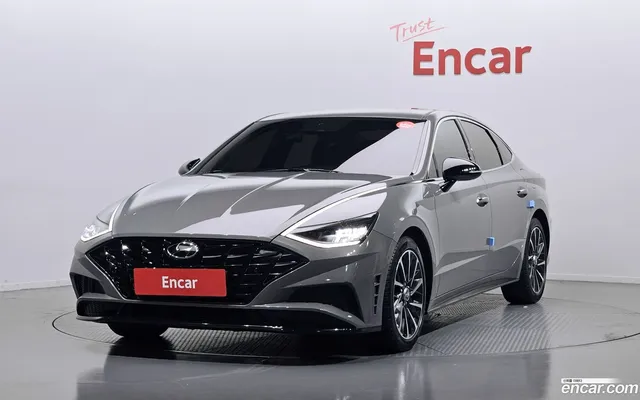 Hyundai Sonata (DN8) 1.6 — миниатюра 1