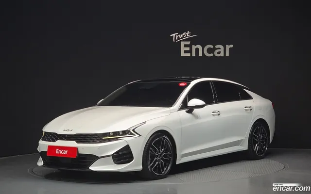 Kia K5 1.6 — миниатюра 1