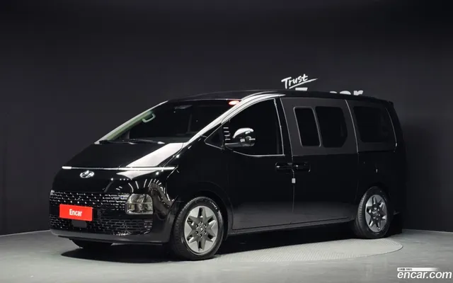 Hyundai Staria 11 — миниатюра 1