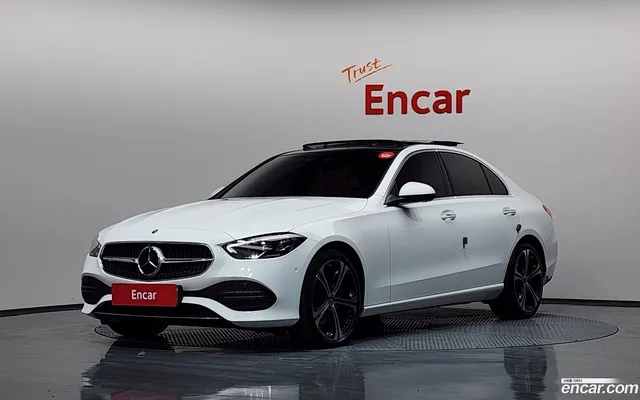 Mercedes-Benz C-Class (W206) C300 4MATIC — миниатюра 1