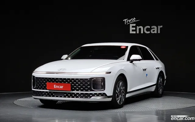 Hyundai Grandeur Hybrid (GN7) — миниатюра 1