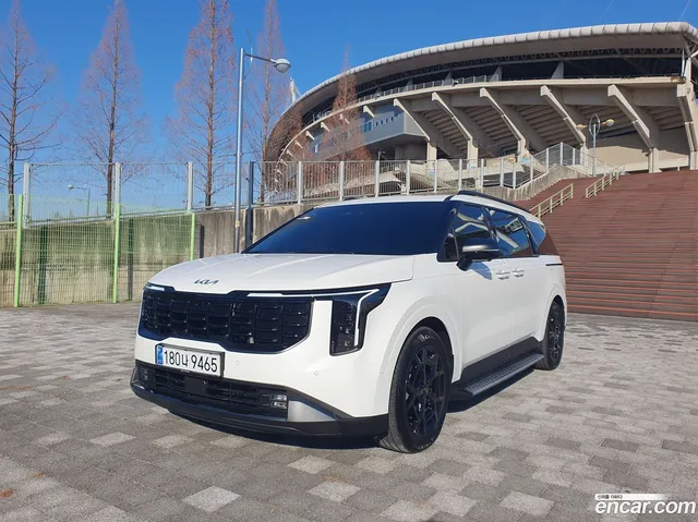 Kia Carnival 9 — миниатюра 1