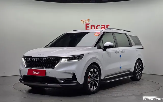 Kia Carnival 7 — миниатюра 1