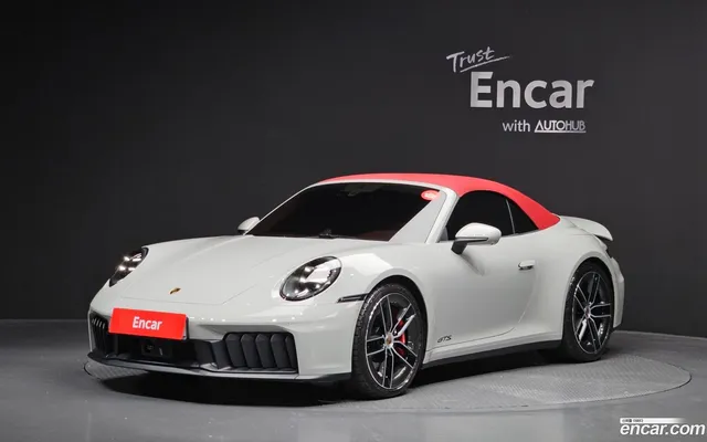 Porsche 911 (992) 4 GTS — миниатюра 1