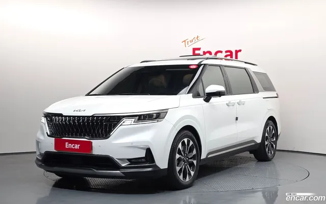 Kia Carnival 7 — миниатюра 1