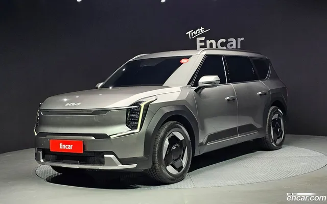Kia EV9 4WD — миниатюра 1
