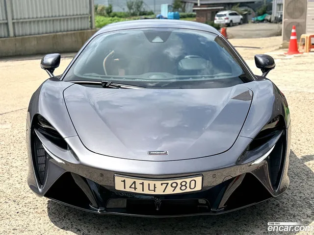 McLaren Artura 3.0 — миниатюра 1