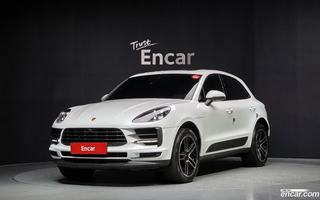 Porsche Macan 2.0 — миниатюра 1