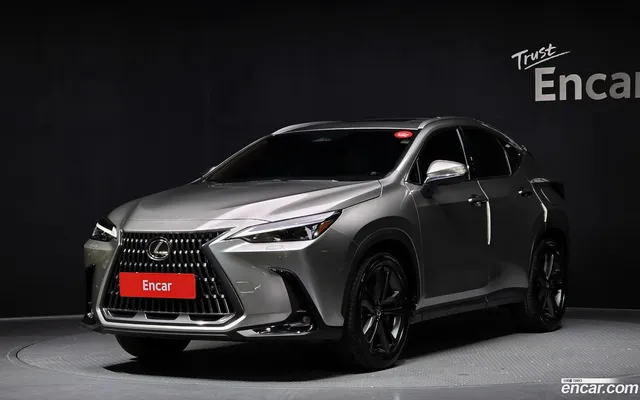 Lexus NX350h 2 — миниатюра 1