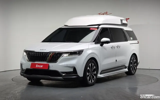 Kia Carnival 9 () — миниатюра 1