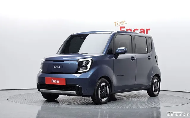 Kia EV — миниатюра 1