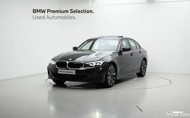 BMW 3 Series (G20) 320i — миниатюра 1