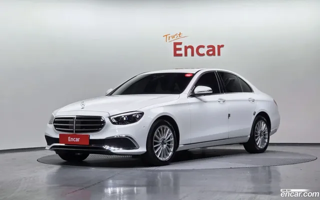Mercedes-Benz E-Class (W213) E250 — миниатюра 1