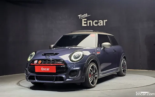 MINI Cooper S JCW GP — миниатюра 1