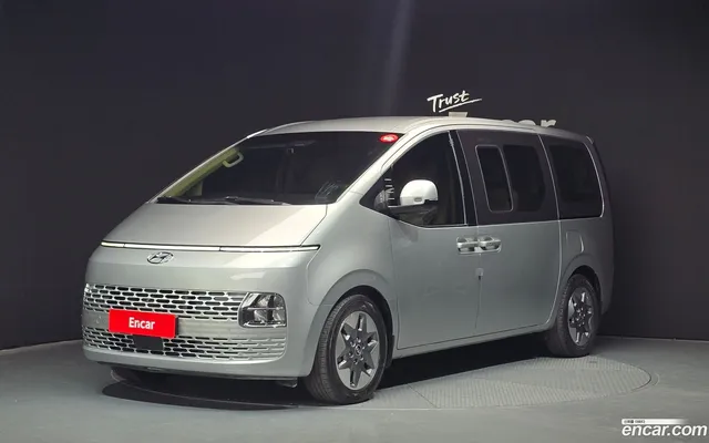 Hyundai Staria 4WD 9 — миниатюра 1