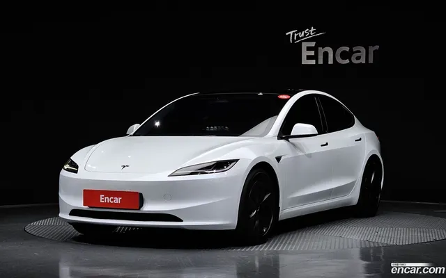 Tesla Model 3 RWD — миниатюра 1