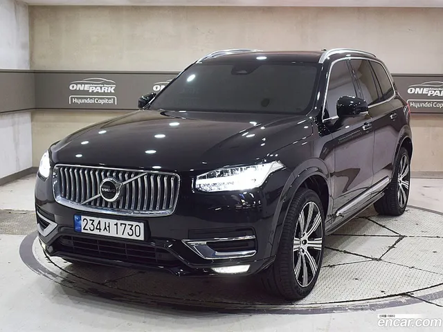 Volvo XC90 B6 — миниатюра 1