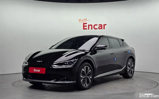 Kia EV6 — миниатюра 1