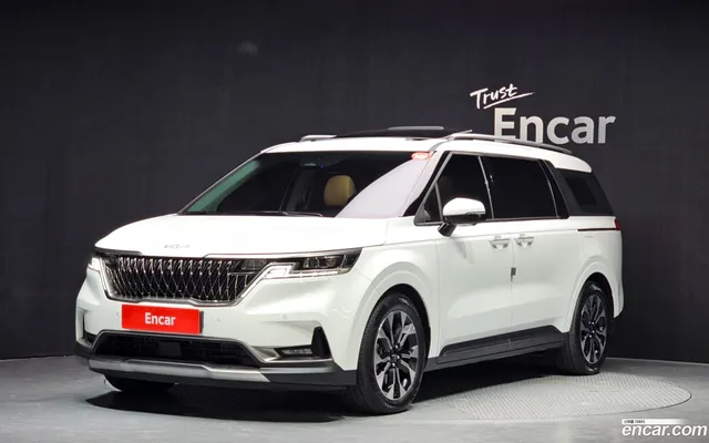 Kia Carnival 9 — миниатюра 1