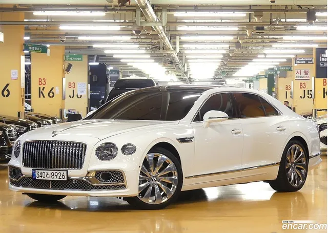 Bentley Flying Spur 4.0 — миниатюра 1