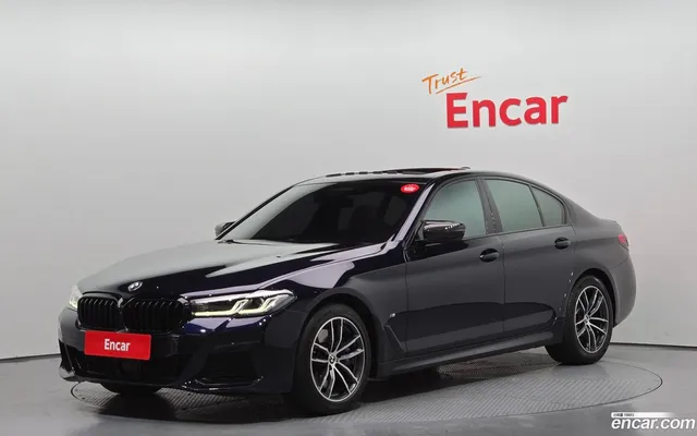 BMW 5 Series (G30) 523d M — миниатюра 1