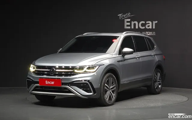 Volkswagen Tiguan Allspace 2.0 TSI — миниатюра 1