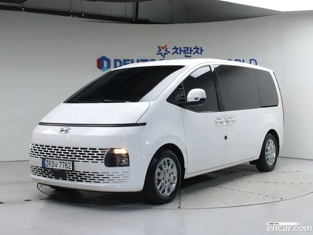 Hyundai Staria 9 — миниатюра 1