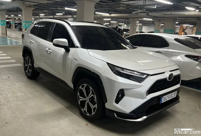 Toyota RAV4 5 2.5 4WD PHEV XSE — миниатюра 1