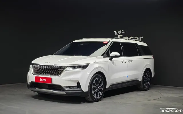 Kia Carnival 7 — миниатюра 1